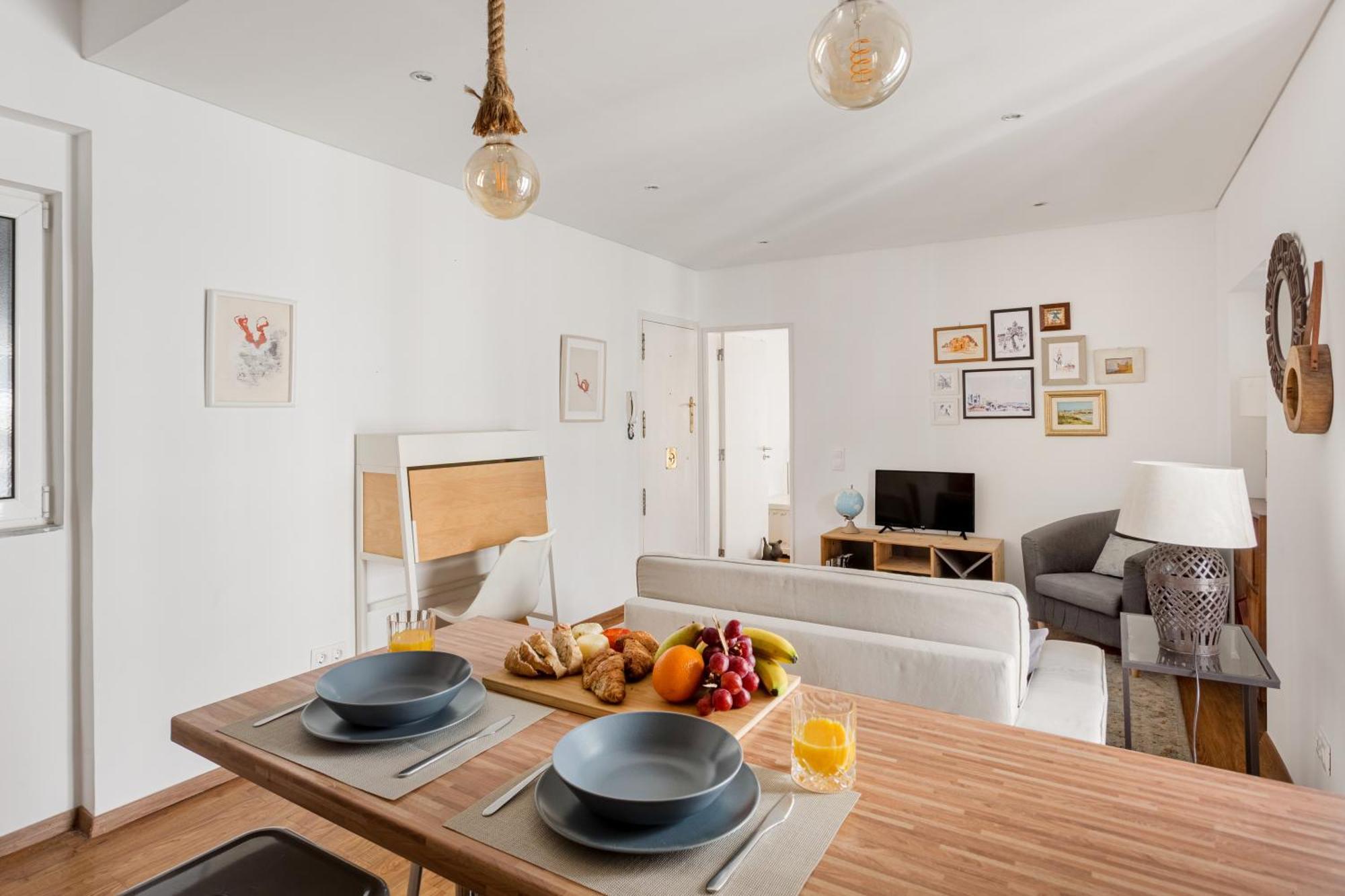 Curva Do 28, Alfama Apartment